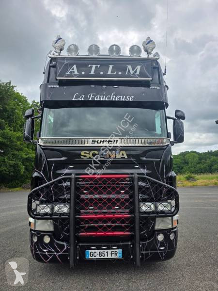 جرار Scania