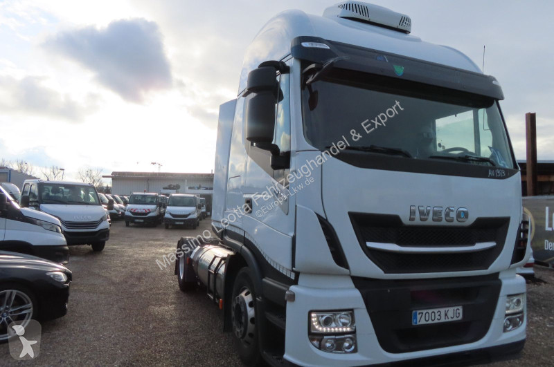 جرار Iveco AS440S40T/P LNG Gas   Fz.nr.24