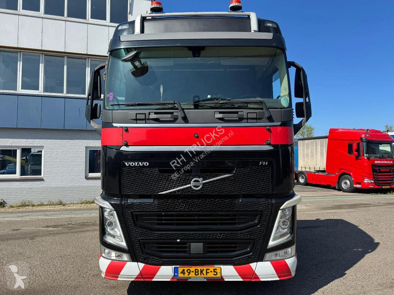 جرار Volvo 500 6X2 EURO 6 + LIFTAS