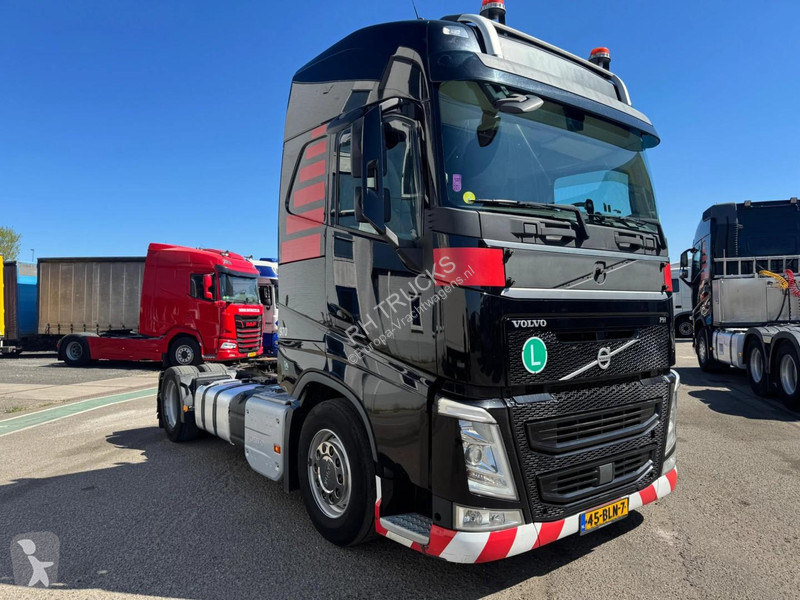 Trekker Volvo 460 4X2 EURO 6 MEGA