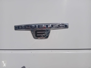 Cabeza tractora Mercedes