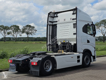 Влекач Iveco S-WAY AS440S51 Standklima,full air