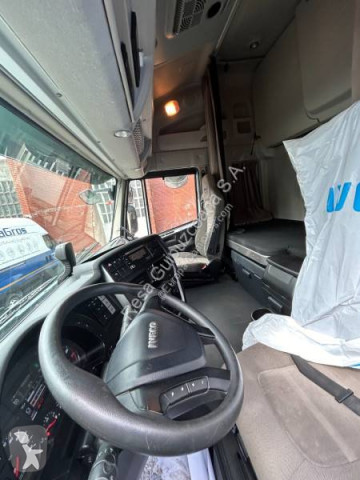 جرار Iveco