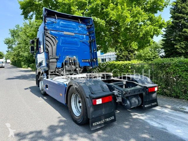 جرار Renault T460...