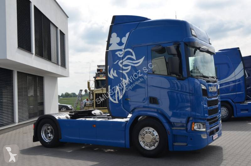 جرار Scania