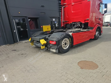Влекач DAF