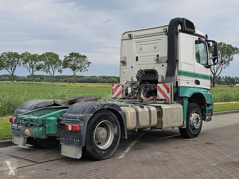 جرار Mercedes ACTROS 1945