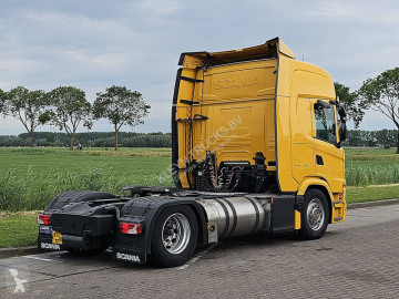 Влекач Scania