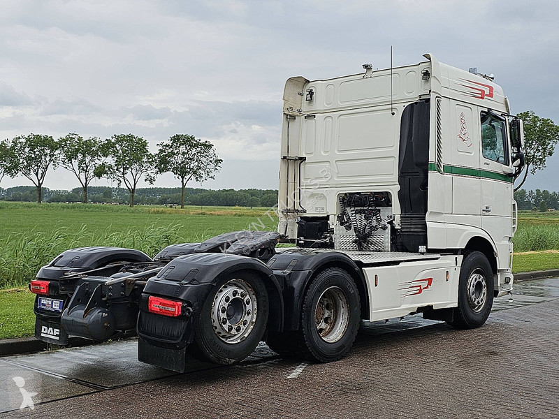 جرار DAF 530 6X2 FTR SPACECAB