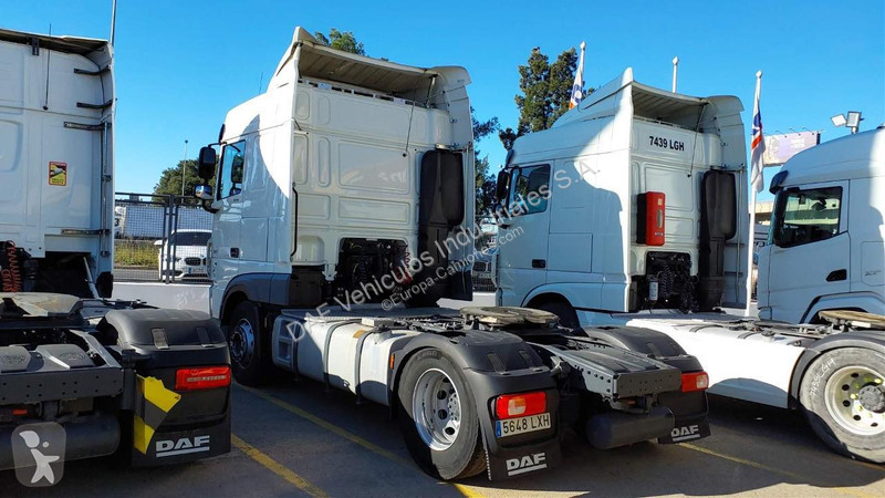 جرار DAF 530 FT 4X2