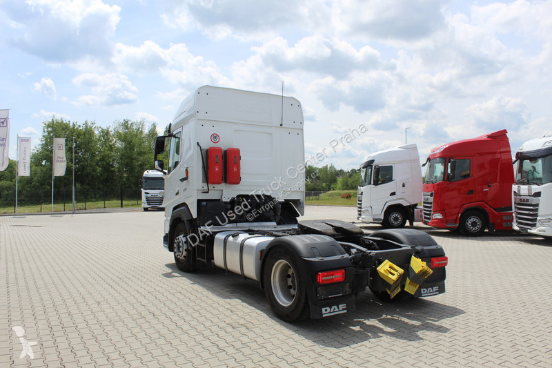جرار DAF XFn  FT ADR 4X2