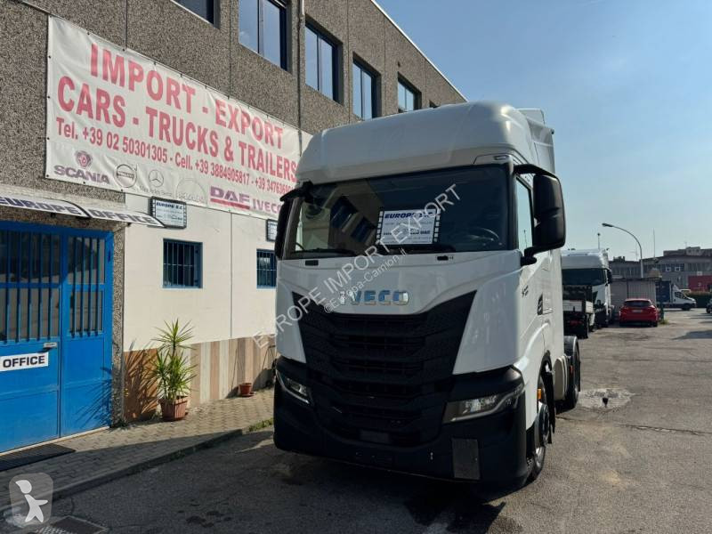 جرار Iveco