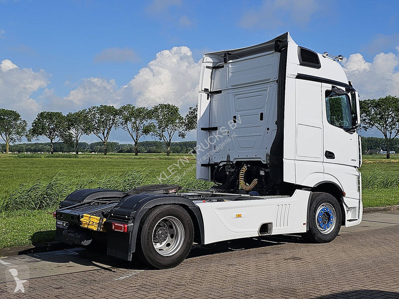 Traktor Mercedes ACTROS 1853  MP5 RETARDER 2X TANK