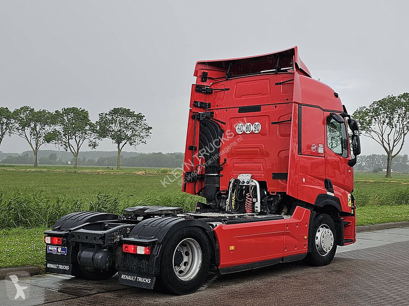 Trekker Renault T 520