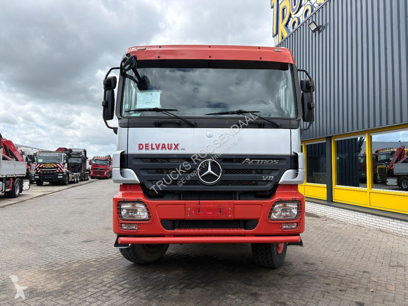 جرار Mercedes 2051 + 4X4 + V8 ENGINE +...