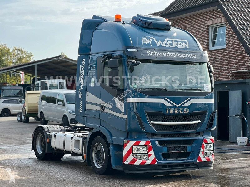 Iveco 460 4x2 I Retarder I ACC tractor unit