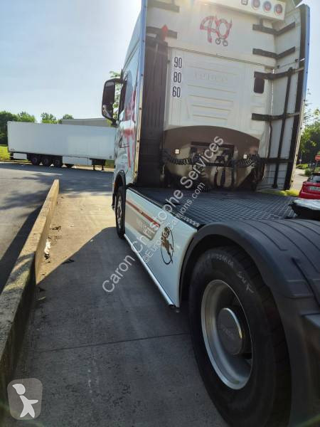 جرار Iveco