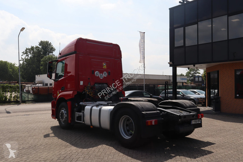 Trekker Mercedes 1846 * Hydraulic * 4x2 *