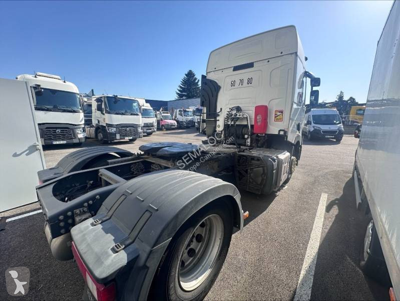 جرار Renault