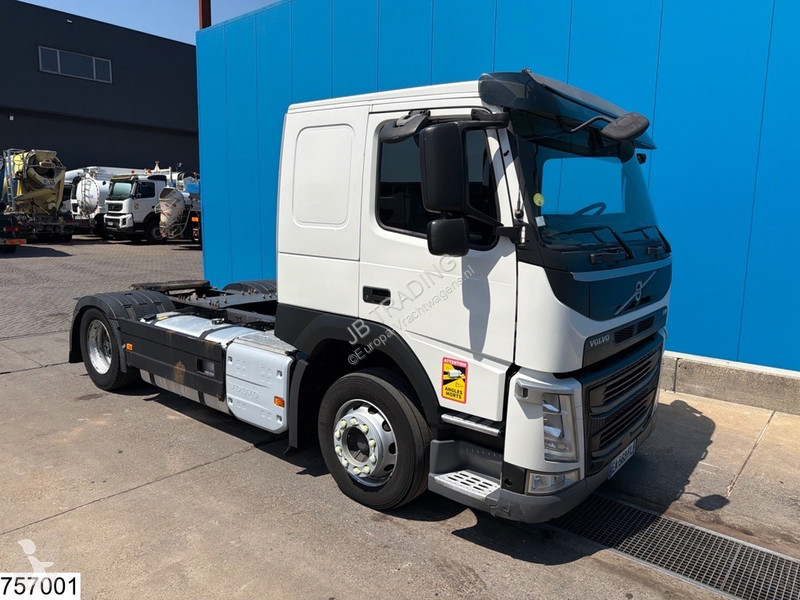 جرار Volvo 460 EURO 6, Lohr, PTO