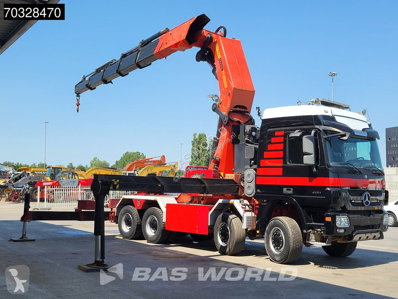 جرار Mercedes 4151 8X8 8x8 Palfinger PK150002...
