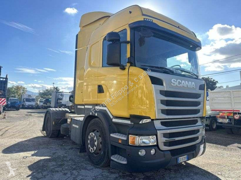 جرار Scania 490