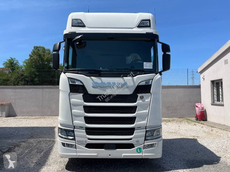 جرار Scania