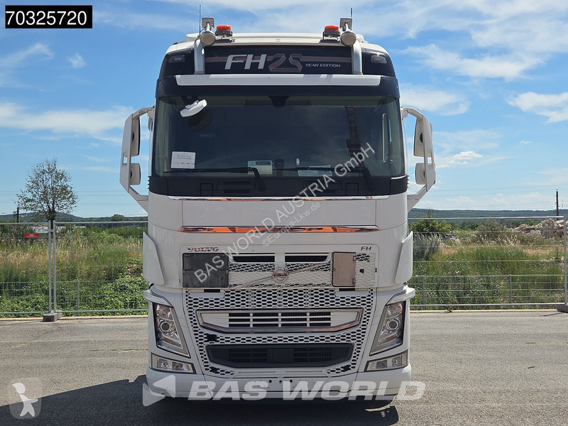 Trattore Stradale Volvo 4X2 25th Anniversary!...