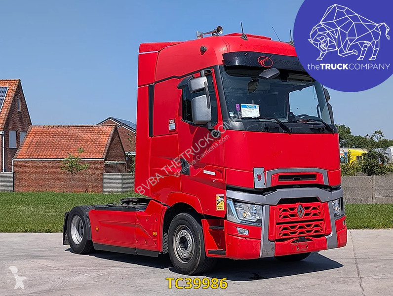 جرار Renault T 480