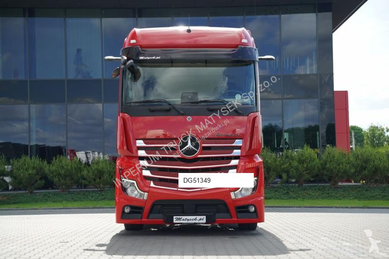 جرار Mercedes ACTROS 1845
