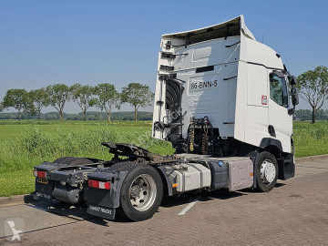 جرار Renault
