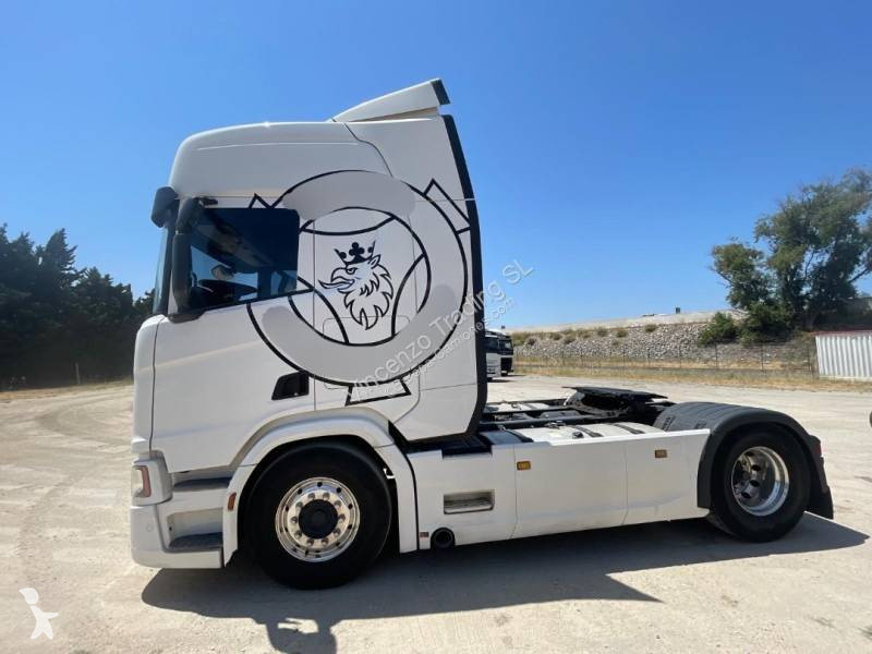 جرار Scania