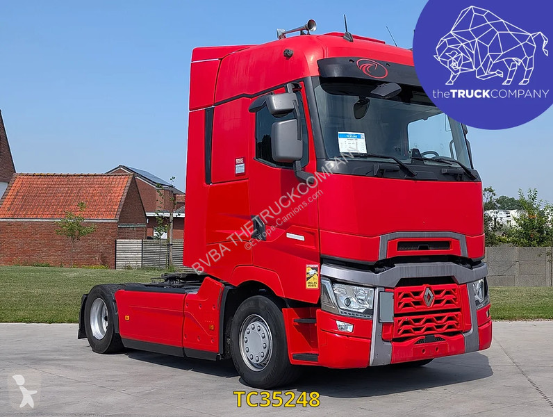 جرار Renault T 480