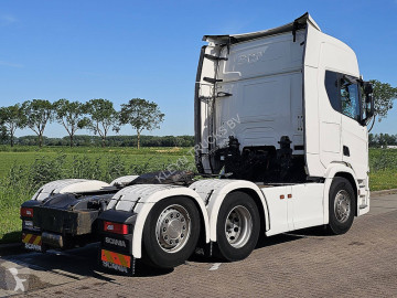Влекач Scania