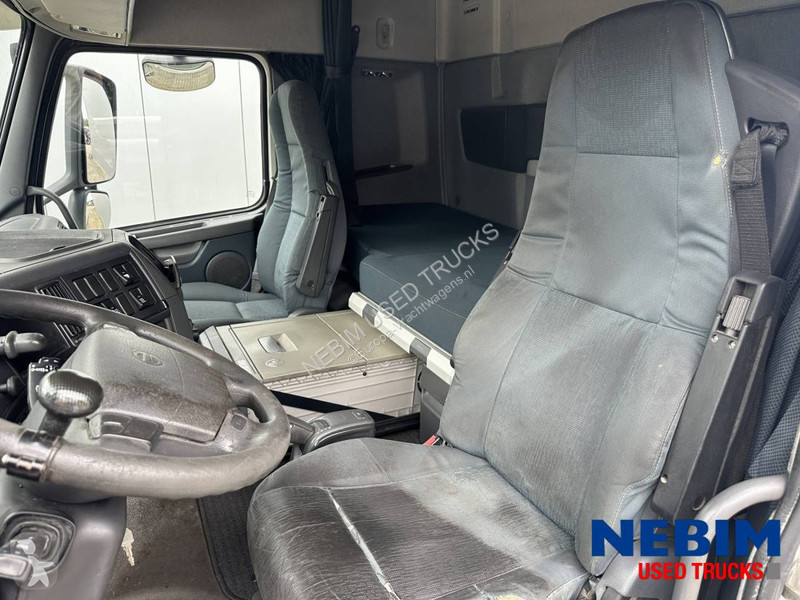 جرار Volvo 460 4x2 - Ch.Nr. DB638256
