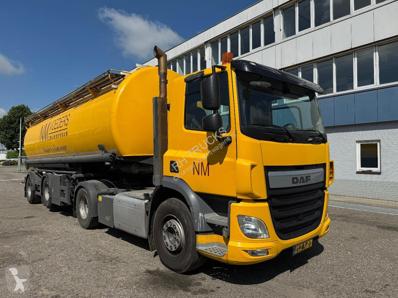 جرار DAF 400 + SILO TRAILER - 8 COMPARTIMENTS -...