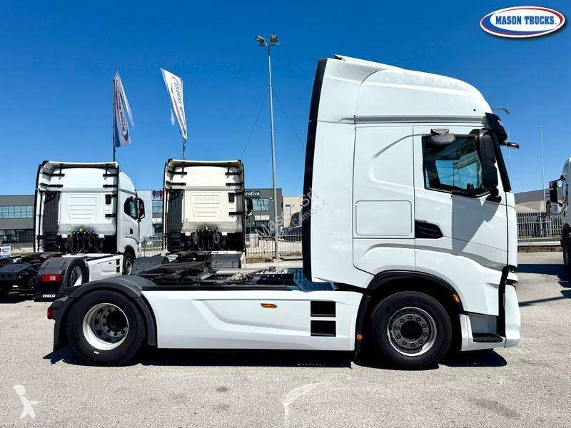 جرار Iveco