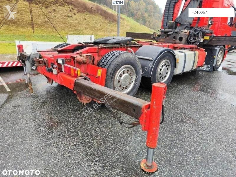 Влекач Volvo PK32002