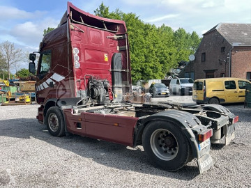 Cabeza tractora Renault