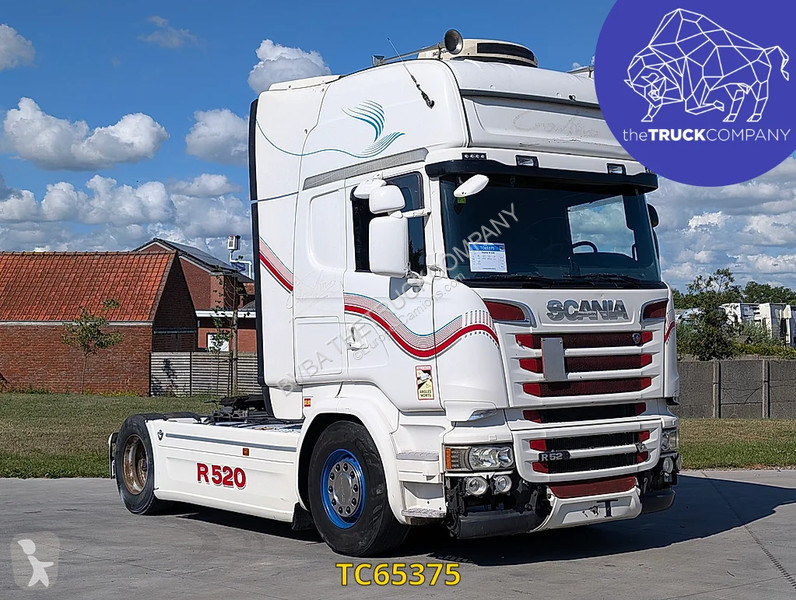 جرار Scania 520