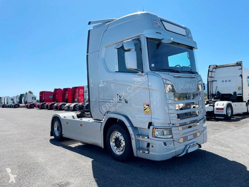 جرار Scania