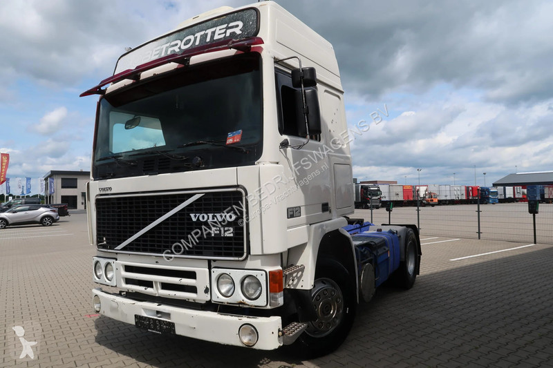 جرار Volvo F 12.360 .360 Globetrotter