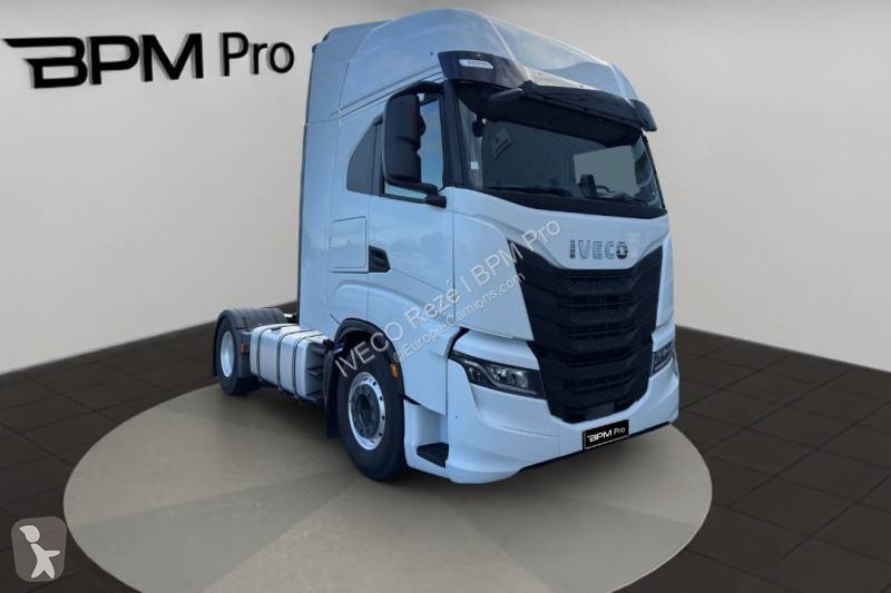 جرار Iveco