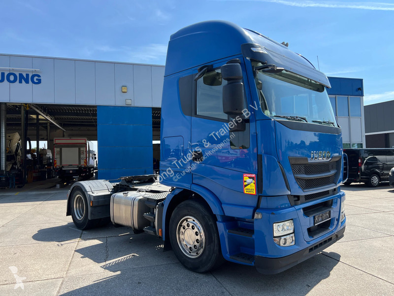 Iveco 420 / ADR / PTO / Euro 6 tractor unit