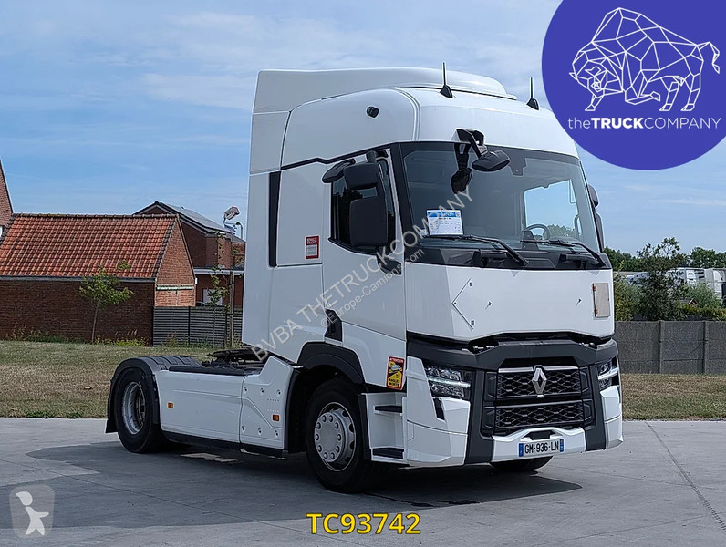 جرار Renault T 480