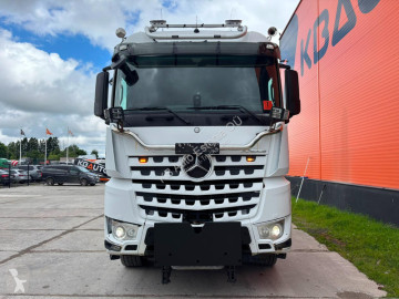 Traktor Mercedes