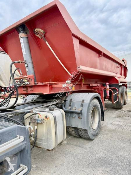 جرار Scania