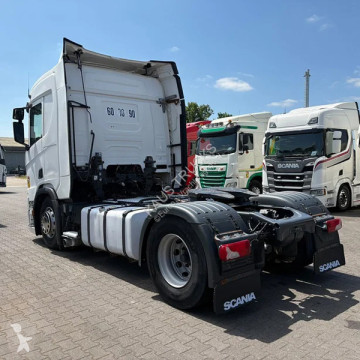 جرار Scania