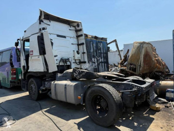 Cabeza tractora Renault