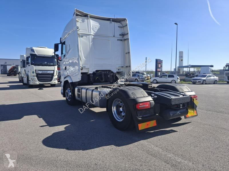 Nyergesvontató DAF 480 FT 4X2